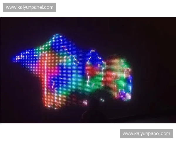 实时光影追踪在本季度让直播中的虚拟广告位达到了真伪难辨的融合效果